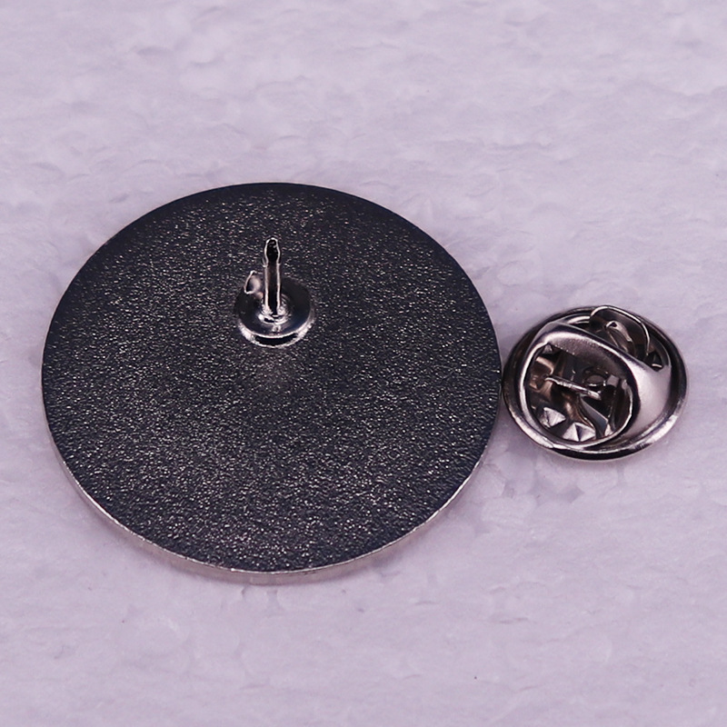 1 pin de esmalte con la frase  - Tech Accessories Gifts reseña y precio